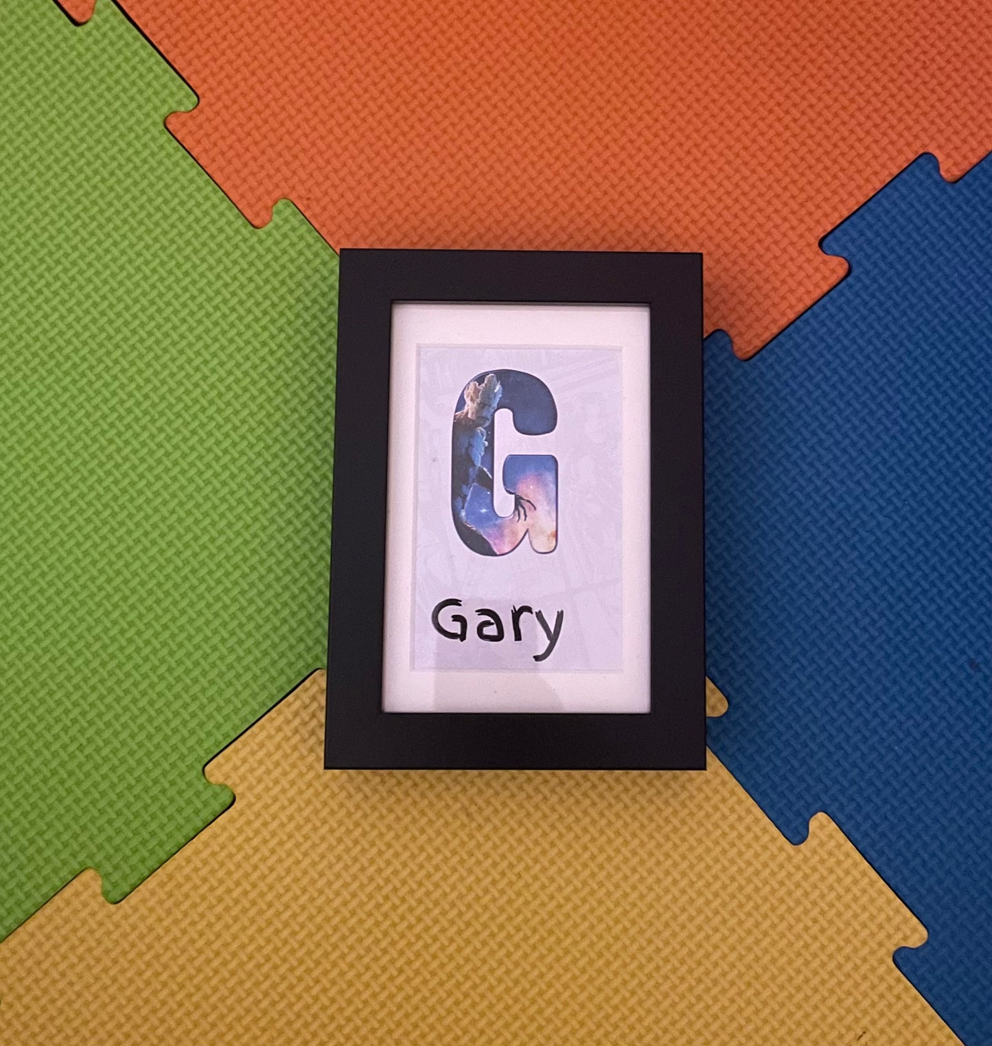 Small Letter '4X6' Frame