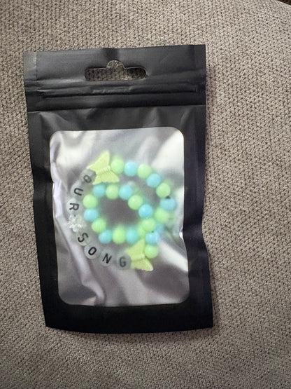 Taylor Swift Friendship Bracelet